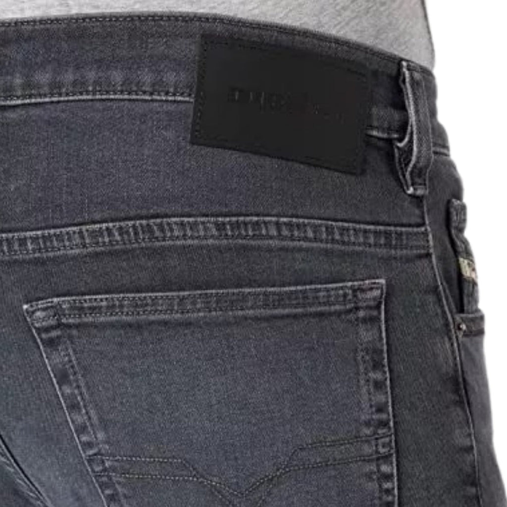 Diesel D-Yennox Tapered Fit Grey Jeans W28 L30 / 30L