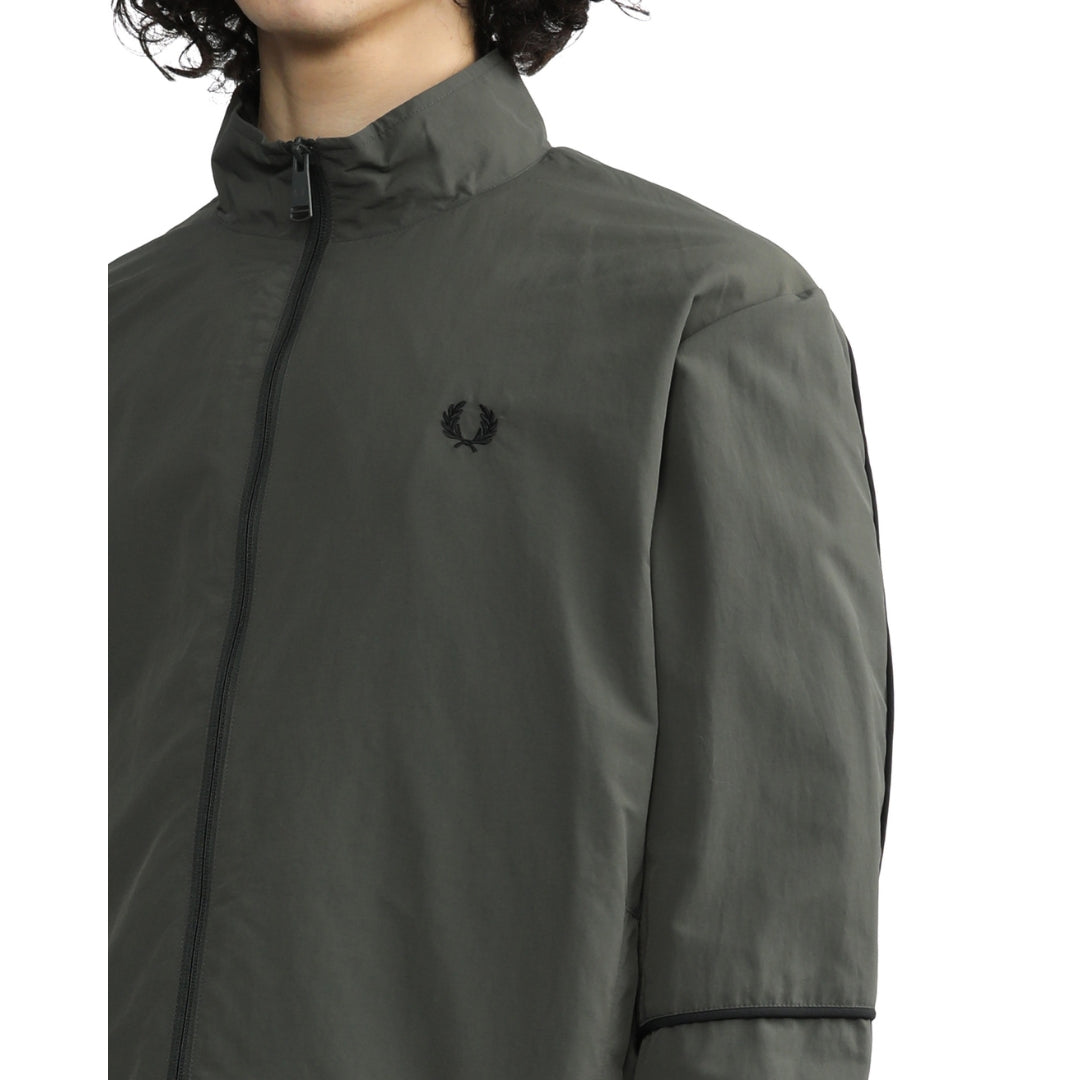FRED PERRY J6524 638 FIELD GREEN PIPED SHELL JACKET S